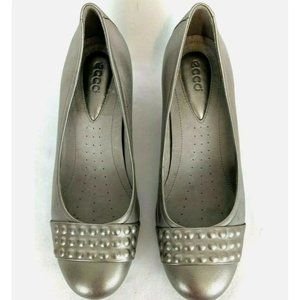 ECCO Women's Slip On Stud Pumps Silver Gold Metallic Heels Size EUR 37 / US 7